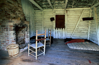 interior-slave-quarters
